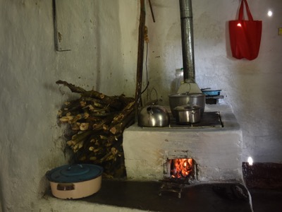 An example of a cookstove built through the project in Honduras.